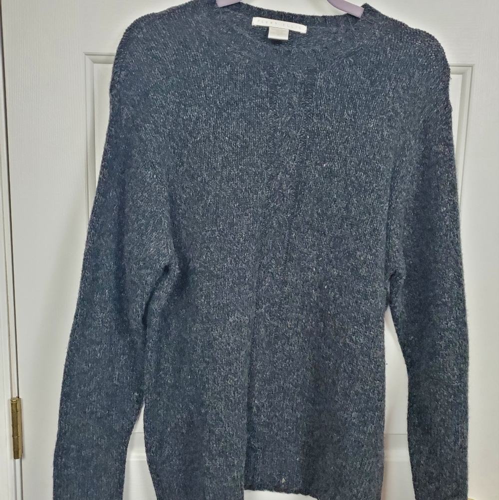Perry Ellis 100% Lambswool Sweater Size Medium